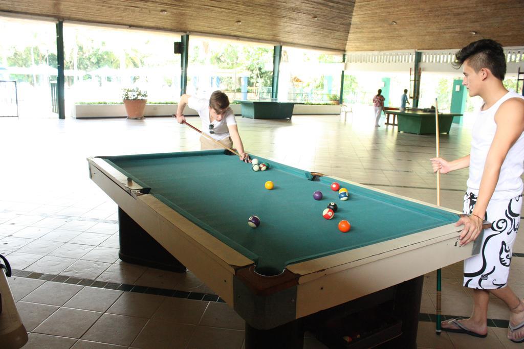 Hotel Guadaira Resort Melgar Εξωτερικό φωτογραφία
